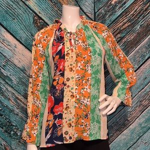 NWT Eclair Mixed Floral Print Multicolor Long Sleeve Blouse Small